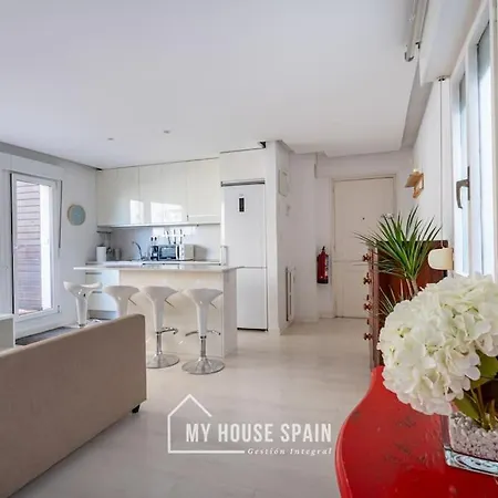 Myhousespain - Piso Con Terraza En El Centro Apartment *