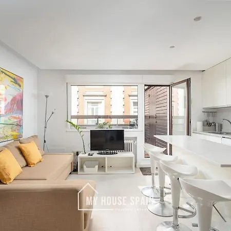 Myhousespain - Piso Con Terraza En El Centro 希洪