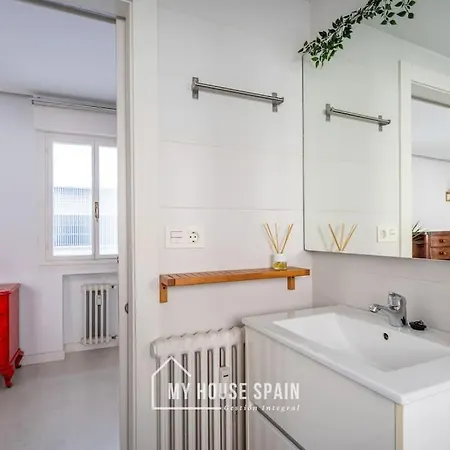 Myhousespain - Piso Con Terraza En El Centro Apartman Gijón