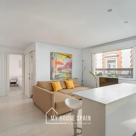 דירה Myhousespain - Piso Con Terraza En El Centro גיחון